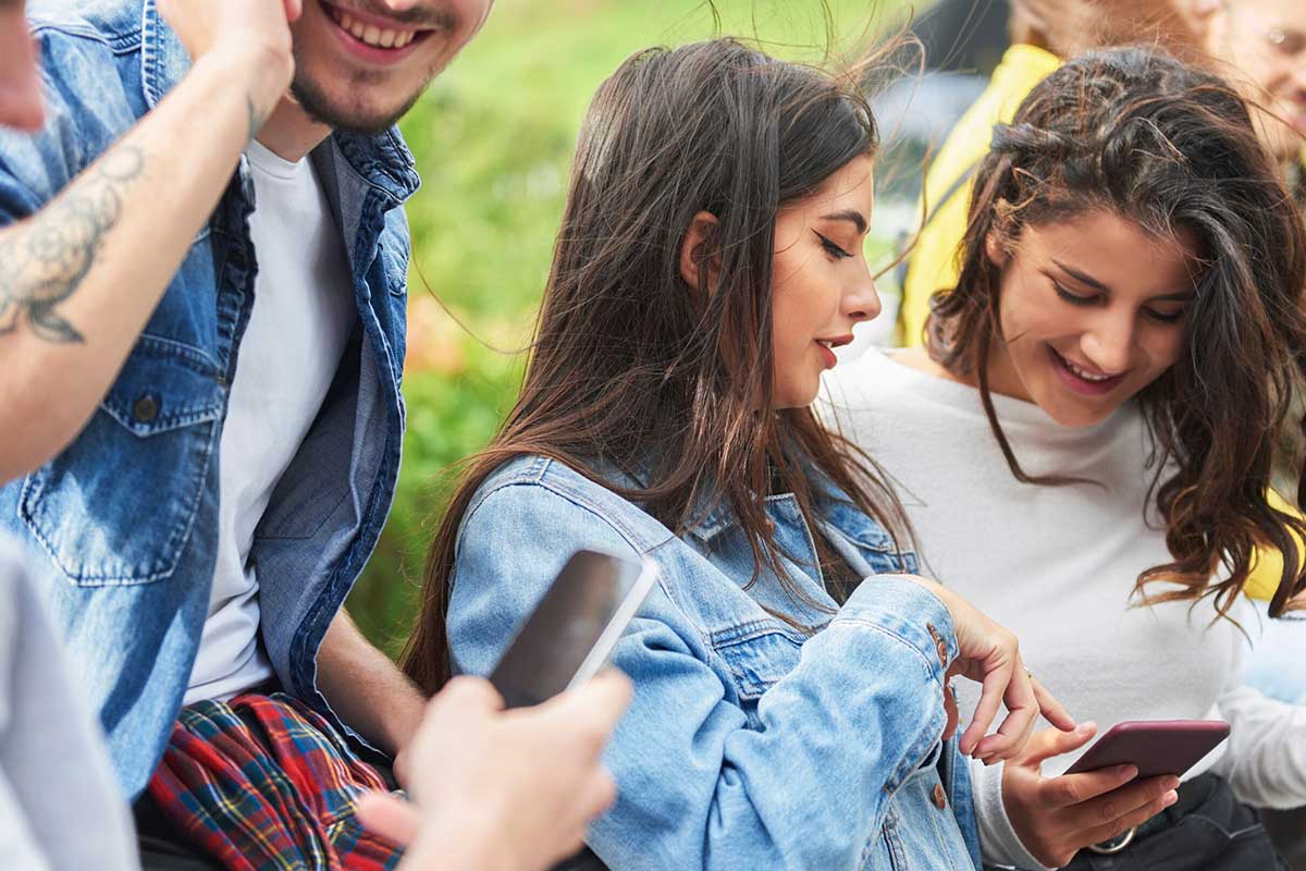 How Facebook helps you fill your classes faster (and keep them full)